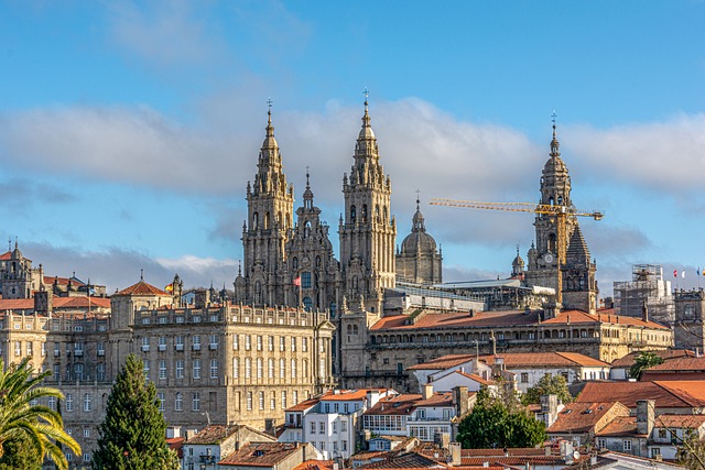 Descubre los imprescidnibles que ver y hacer en Santiago de Compostela